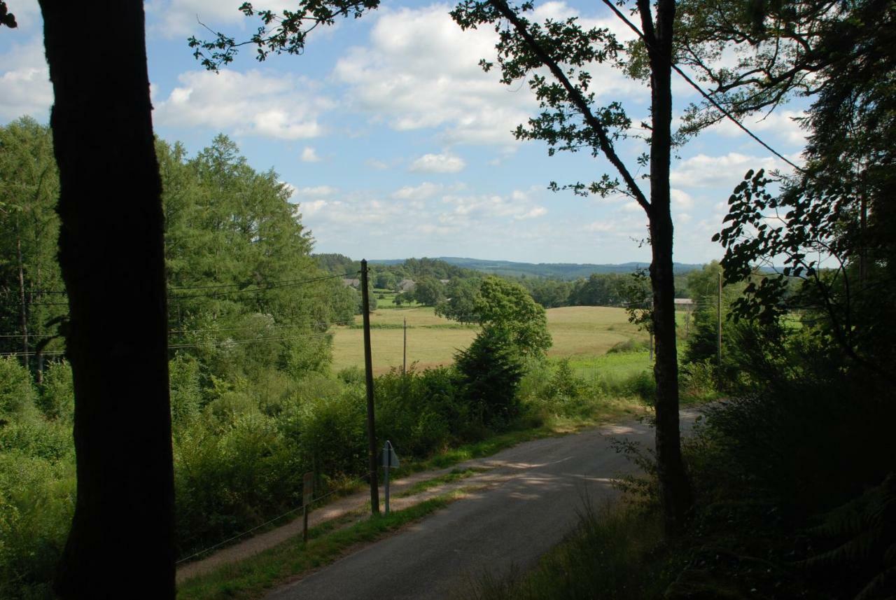 Gites Chateau Le Bois Saint-Julien-aux-Bois Екстер'єр фото