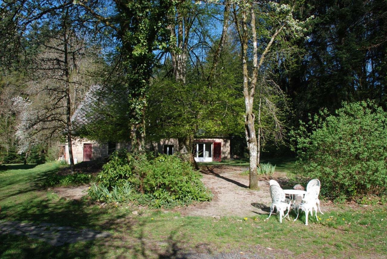 Gites Chateau Le Bois Saint-Julien-aux-Bois Екстер'єр фото